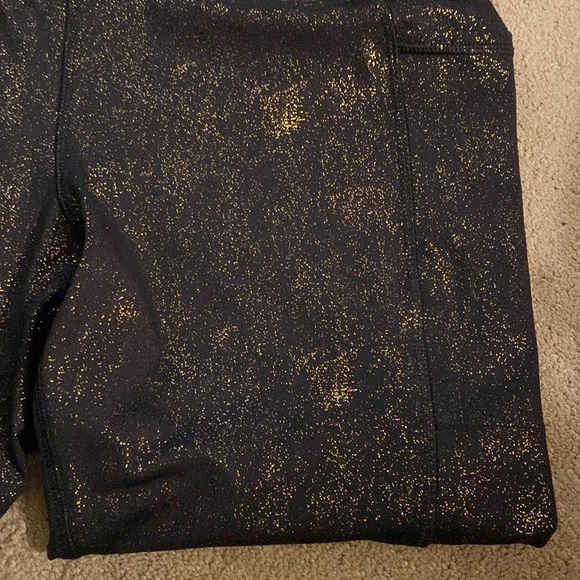 ***NWT*** LIVI FOR LANE BRYANT WICKING FLAIR PANT SIZE 14/16 - Picture 2 of 12